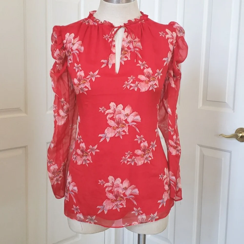 CeCe Cherry Rose Lava Red Floral Print V-Neck Blouse Sheer Ruched Sleeve Small - Picture 3 of 11